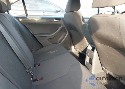 2015 Volkswagen Jetta 2.0L S z USA, uszkodzony, nr VIN 3VW2K7AJ5FM201964